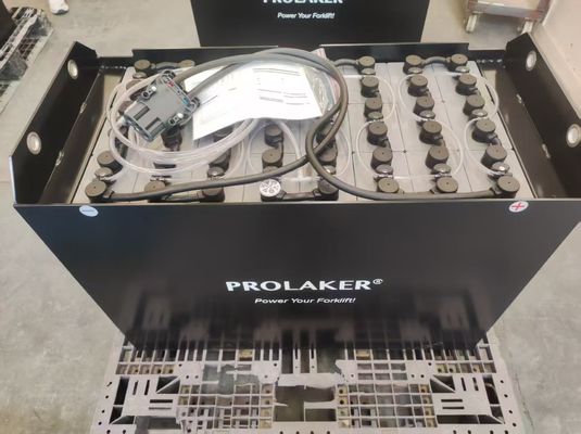 بطارية الشاحنة النقائية ذات الدورة العالية القياسية DIN - 24V 650Ah للبيئات الصناعية المطالبة