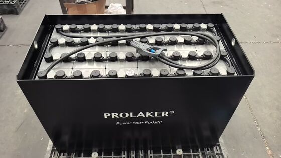 بطاريات سحب الحمض الرصاصي المخصصة بطارية 48 فولت 600Ah للشاحنات الشوكية HELI CPD20 مع وصلة REMA160