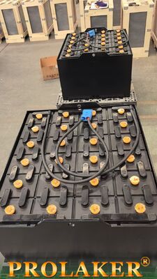 OEM 24-85-21 بطارية الشاحنة الشوكية الحمضية الرصاصية 48V 840Ah ثلاثية المراحل