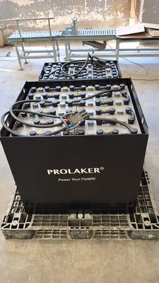 بطارية جر رافعة شوكية حمض الرصاص 48 فولت 600 أمبير ساعة منخفضة الصيانة